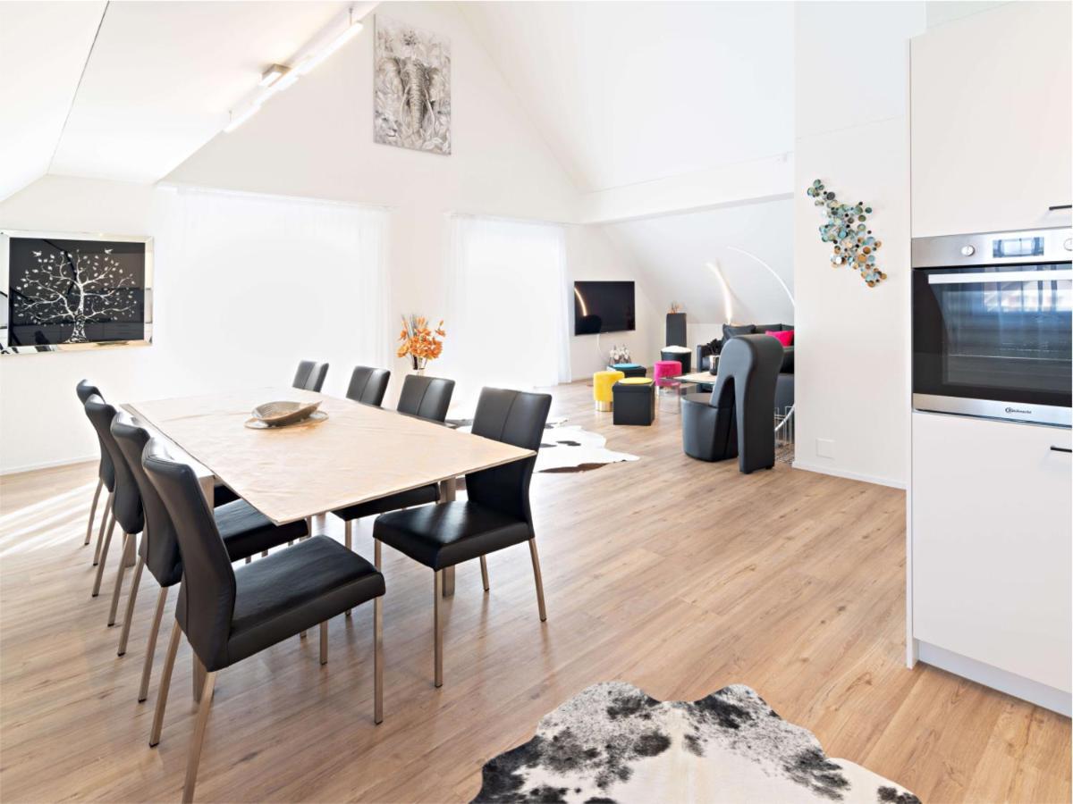 Exklusive 5,5 Zimmer Wohnung Fuer Familien Und Business Эшенц Экстерьер фото