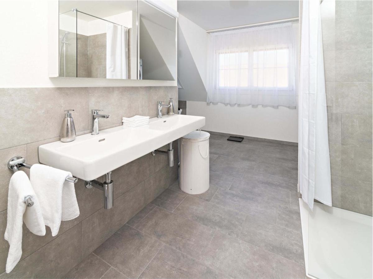 Exklusive 5,5 Zimmer Wohnung Fuer Familien Und Business Эшенц Экстерьер фото